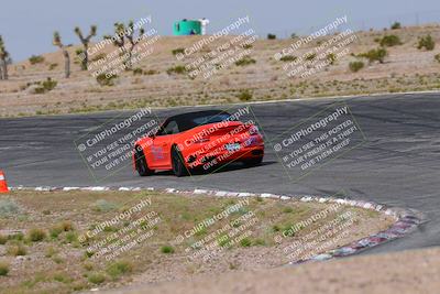 media/Apr-03-2022-CCCR Porsche (Sun) [[45b12865df]]/1-white/session 2 turn 5/